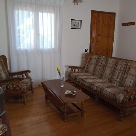 Manousi 2 - First Floor Villa Misztrász Kültér fotó